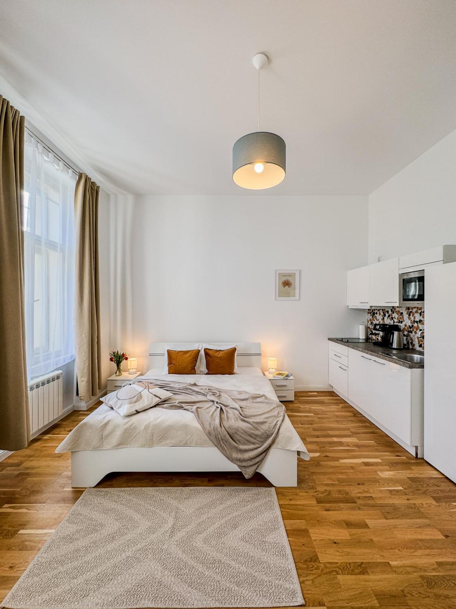 Turnkey I Wenceslas Square Apartments Prag Eksteriør billede